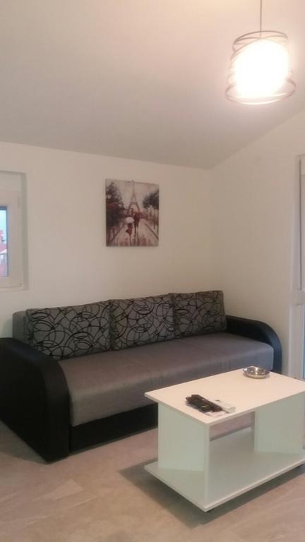 Apartment Vila Mirela Krimovica Luaran gambar